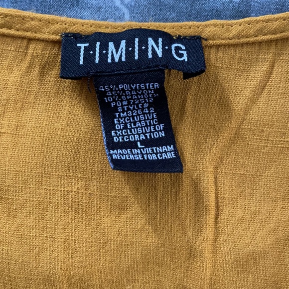 Crop top - Picture 3 of 4